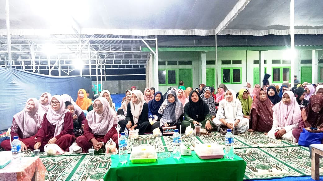 Peringatan Maulid Nabi Muhammad saw di Masjid Baitul mukminin dusun 2 Desa Negara Ratu kecamatan Batang hari Nuban Lampung Timur,