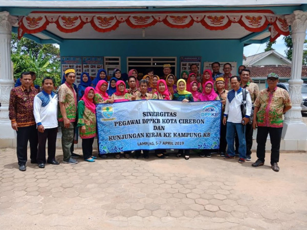 Kunjungan Study Banding Dinas PPKB Kota Cirebon