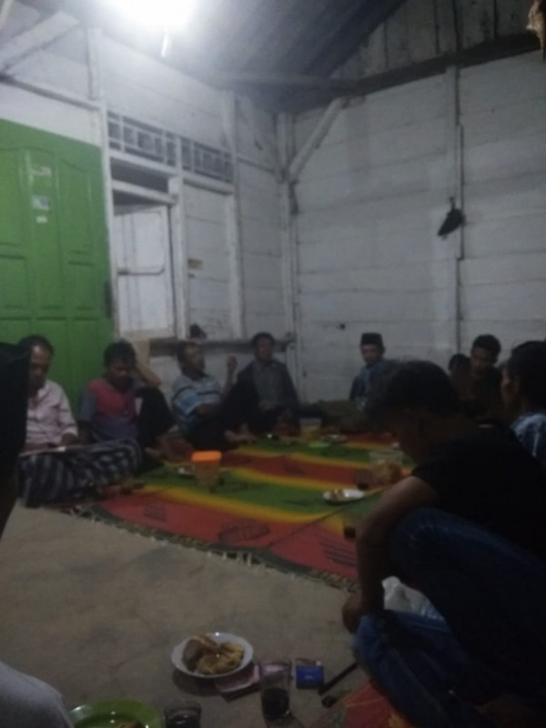 Pertemuan rutin kelompok peternak Dusun 8 Bogorejo