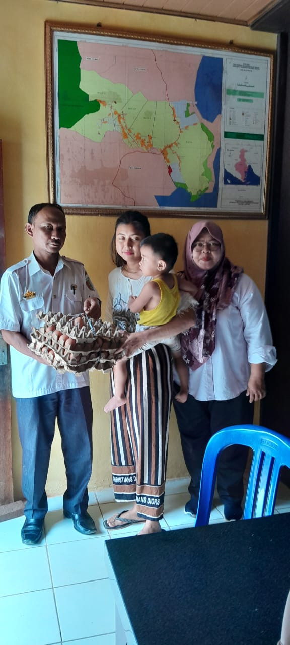 Pembagian Telur untuk anak balita