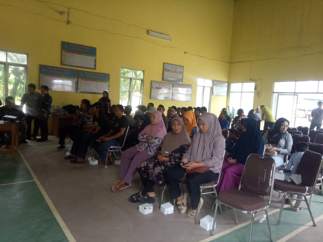 Sosialisasi kegiatan sarana dan prasarana perkebunan Kelapa Sawit oleh Dinas Pertanian
