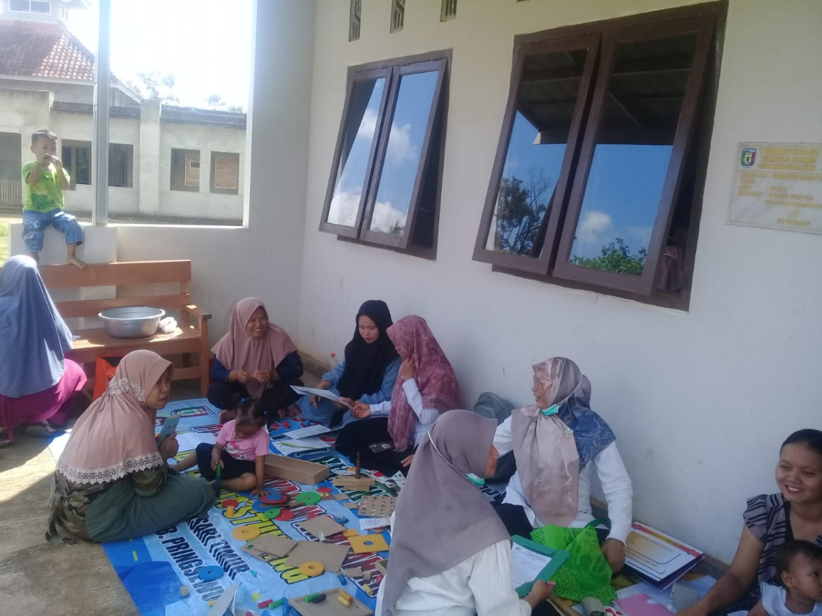 Pembinaan BKB di Kampung Keluarga Berkualitas