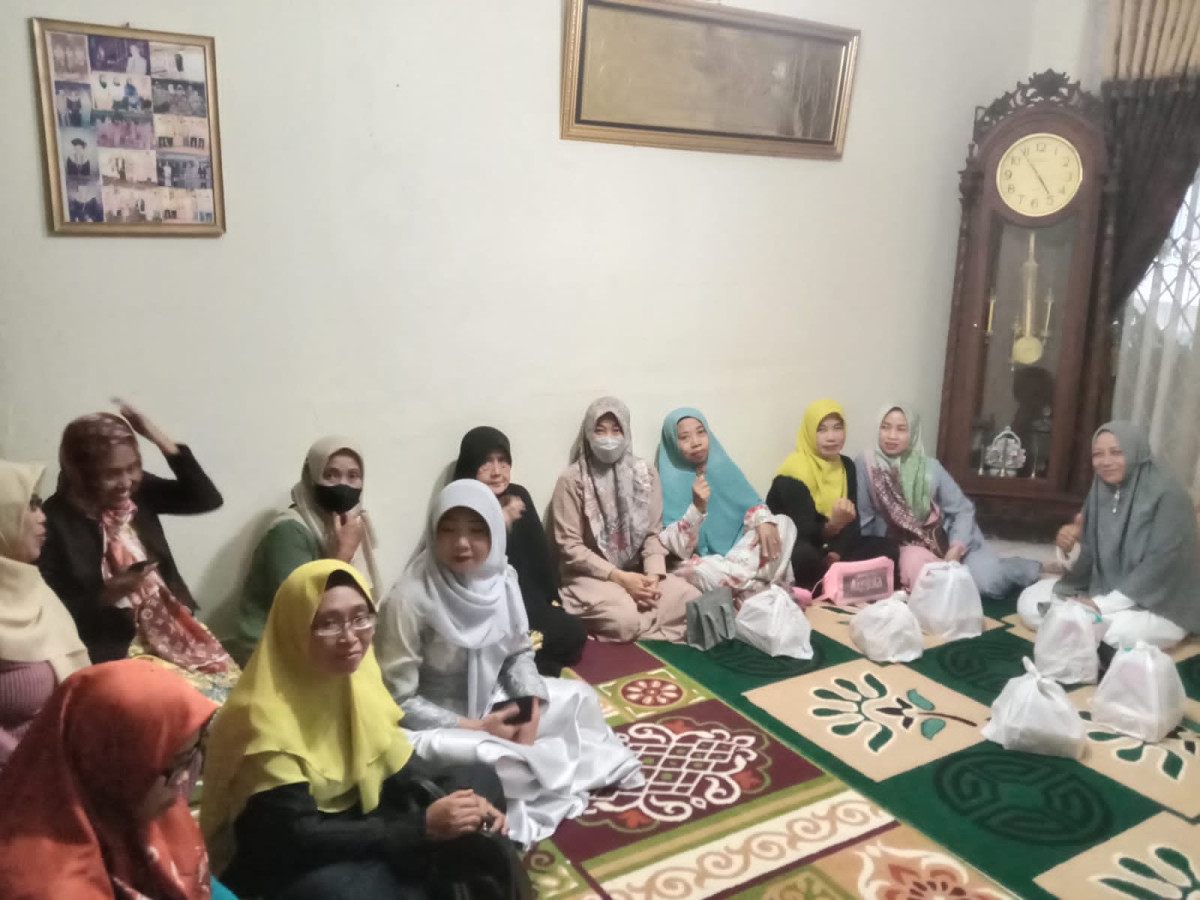 Pemberian Bantuan Kepada Kaum Duafa dan Jamaah Masjid Al Huda Rejomulyo