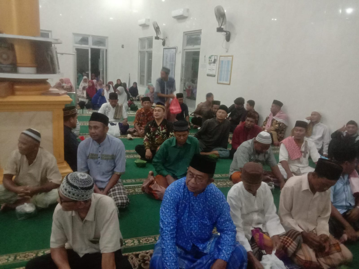 Pengajian Jamaah Masjid Muttaqien Rejomulyo