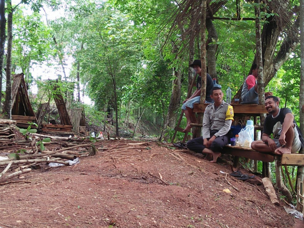 Pembuatan Lokasi Wisata Keluarga