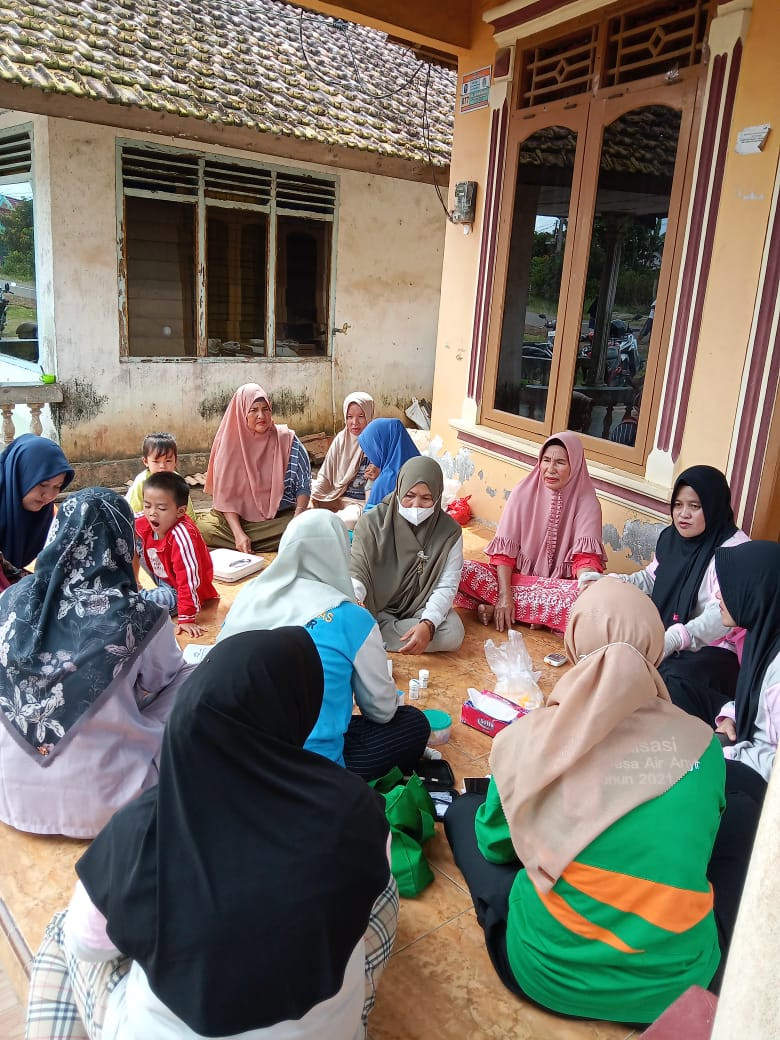 Pembinaan Kesehatan Lansia oleh Kelompok BKL