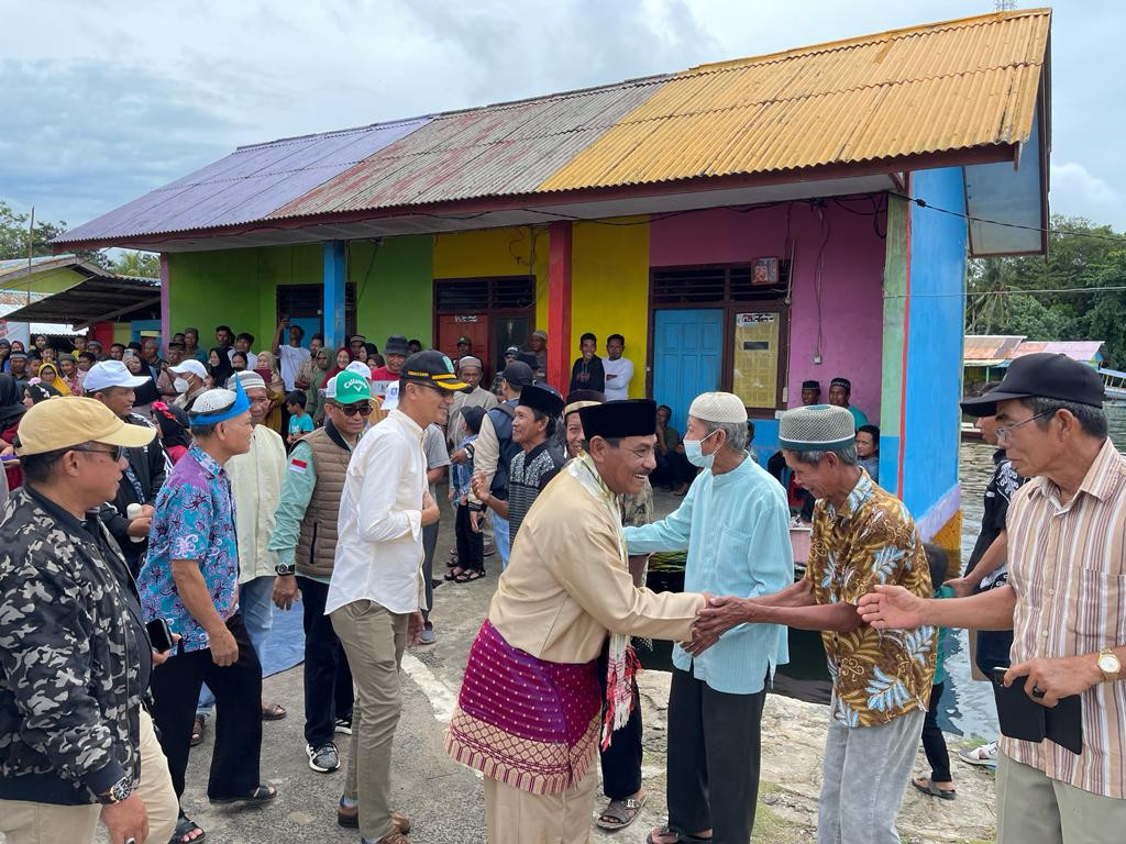 kedatangan Bupati Belitung Sahani saleh dalam kegiatan selamat laut