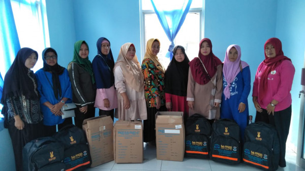 bantuan Dana DAK oleh OPD KB  untuk PPKBD dan  SUBPPKBD berupa alat perlengkapan kerja (tas, baju batik,lembar balik, sepatu, kalkulator, payung dll) ppkbd subppkbd wilayah kampung kb LOPAN kelurahan Lontong Pancur