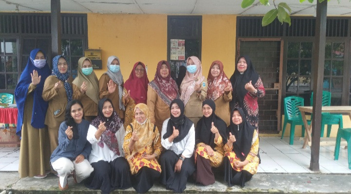 Kegiatan bkb,bkl,bkr posyandu anggrek biru 2 kelurahan lontong pancur