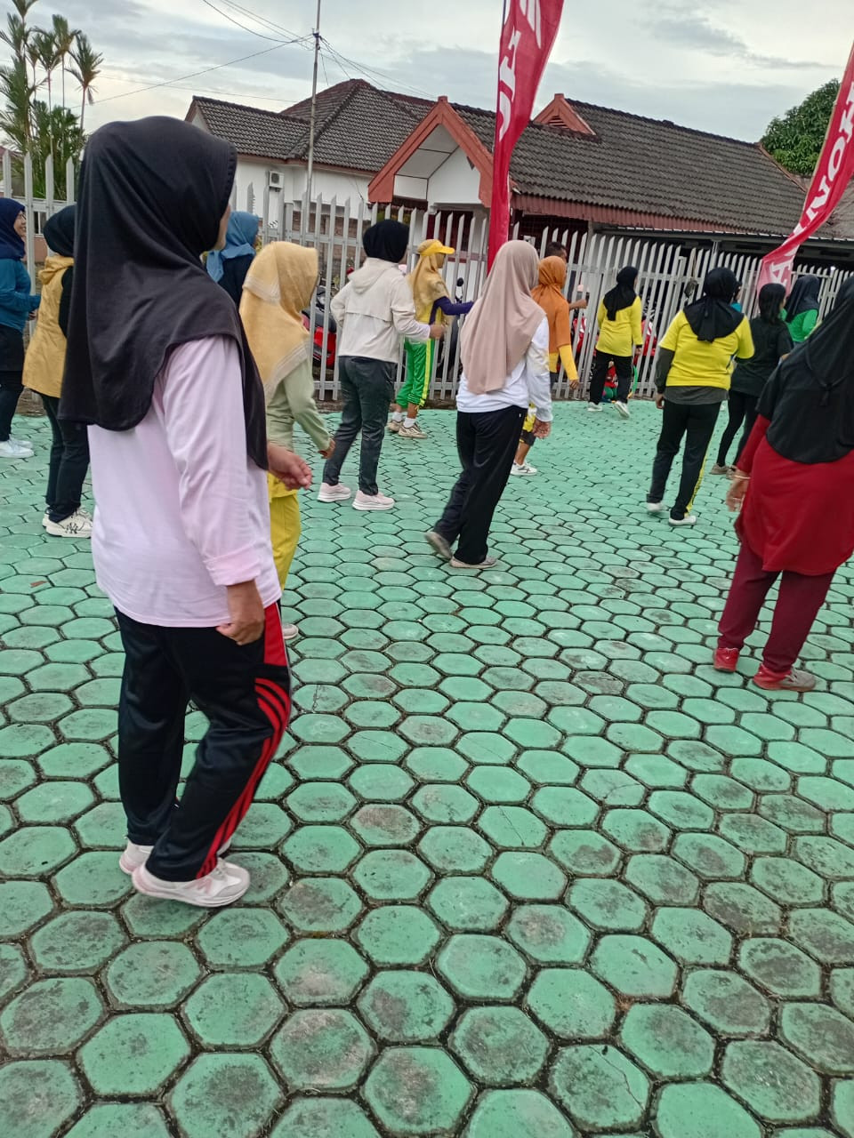 kegiatan senam sehat bersama honda