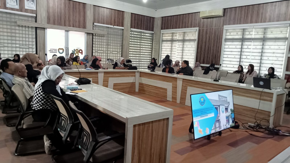 asisten relawan anti narkoba dalam rangka KIE  sumber daya pembangunan desa TA 2025