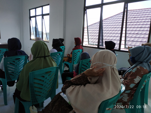 Intervensi kampung KB dengan Pokja Kampung KB Kelurahan Tuatunu oleh OPD DP3AKB