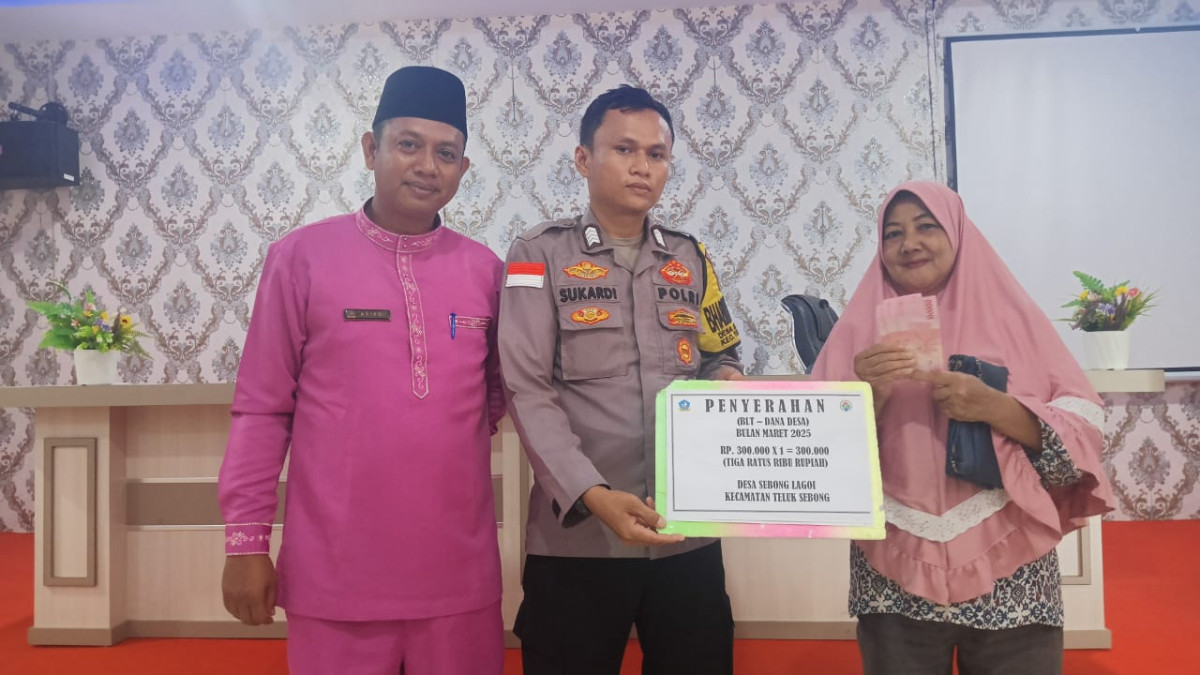 Pembagian rutin bulanan (BLT) Bantuan Langsung Tunai