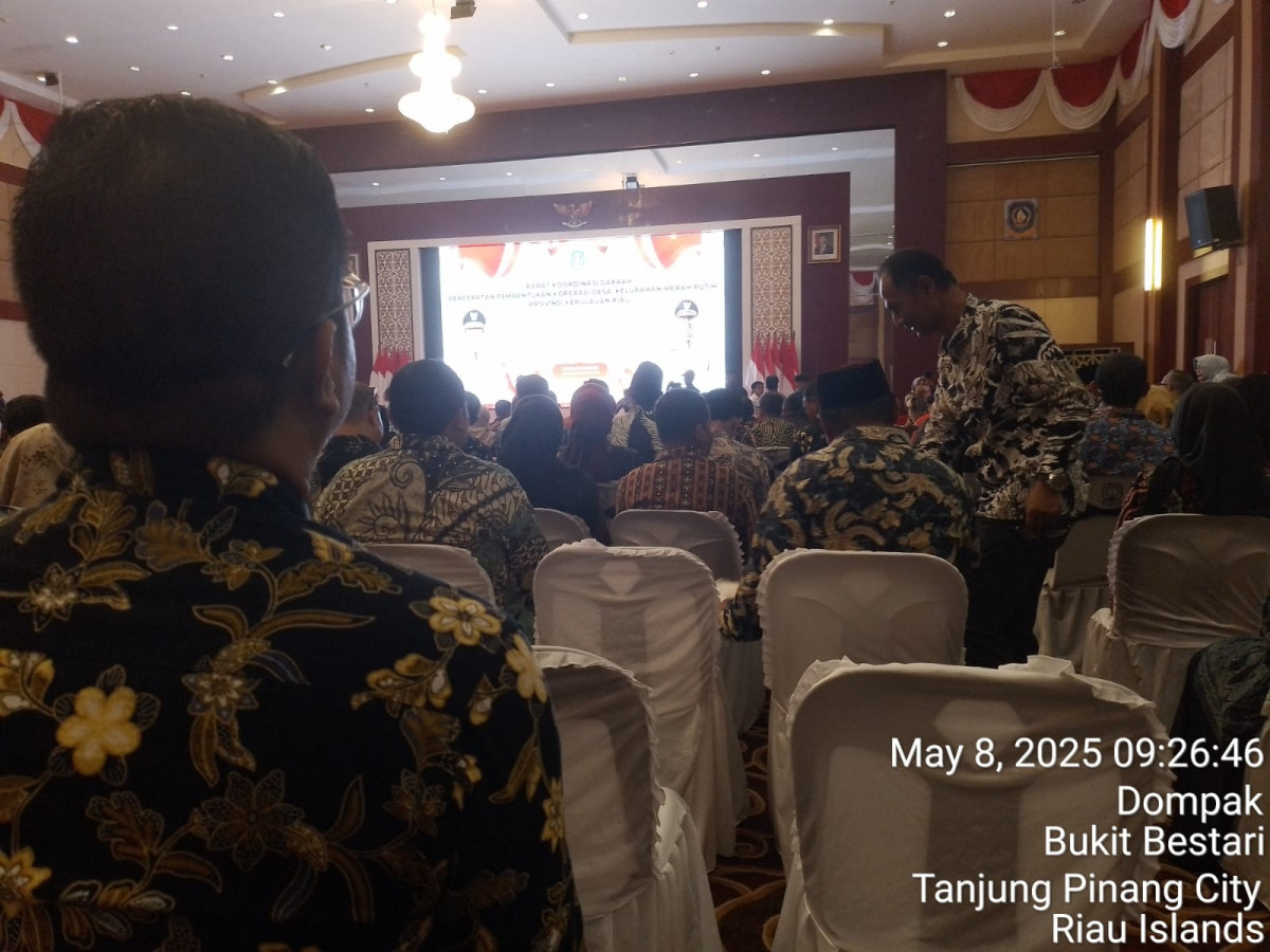 rapat koordinasi daerah percepatan pembentukan desa/kelurahan merah putih prov kepri