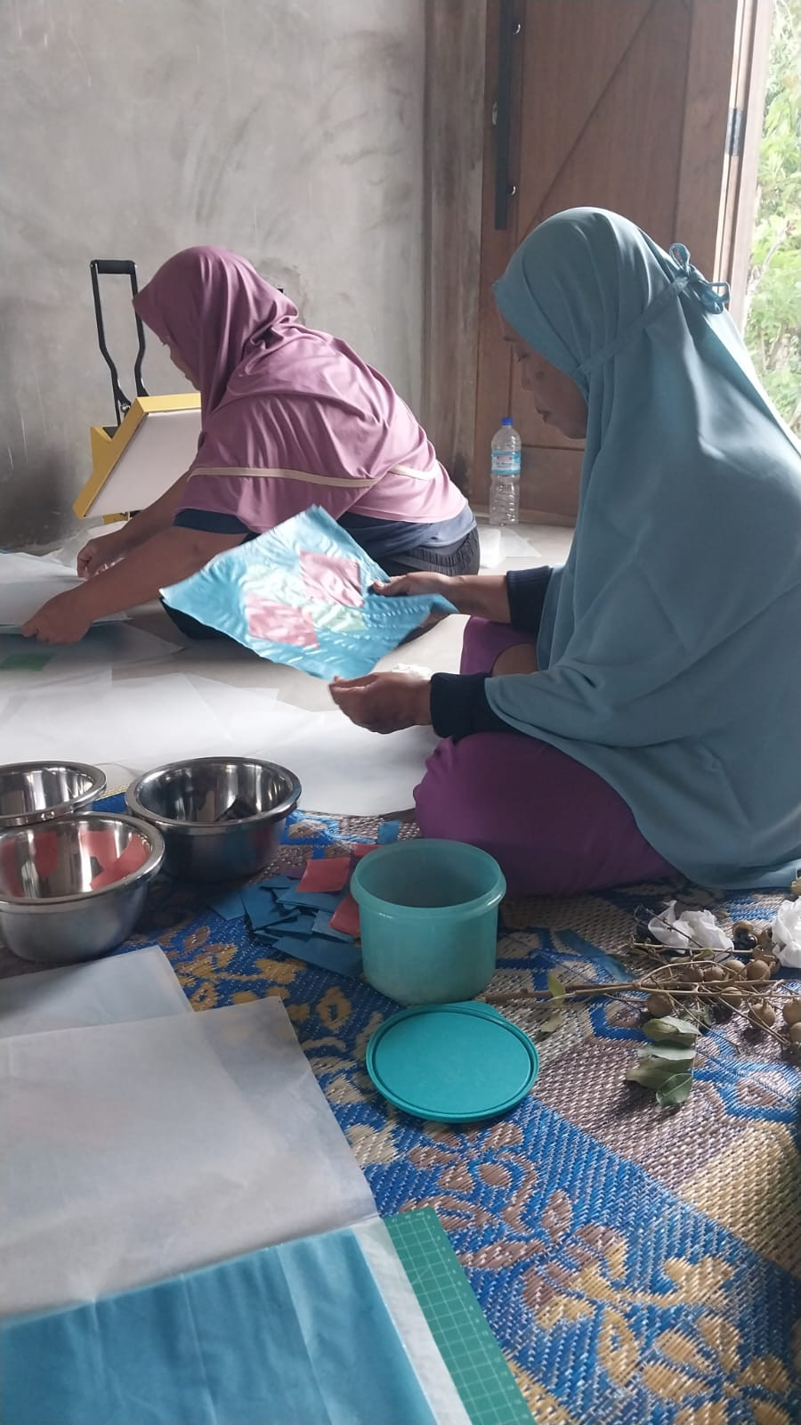 membuat produk bank sampah