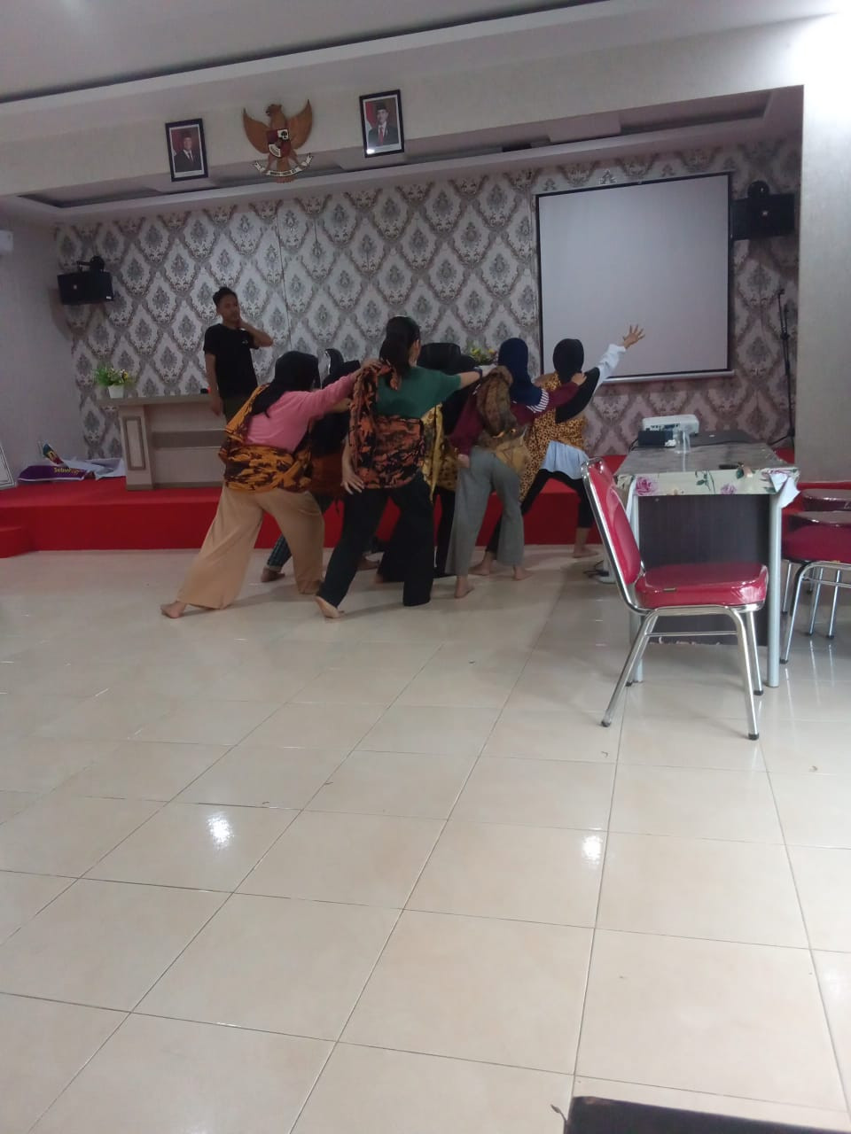 kegiatan latihan jambore PKK Remaja desa sebong lagoi