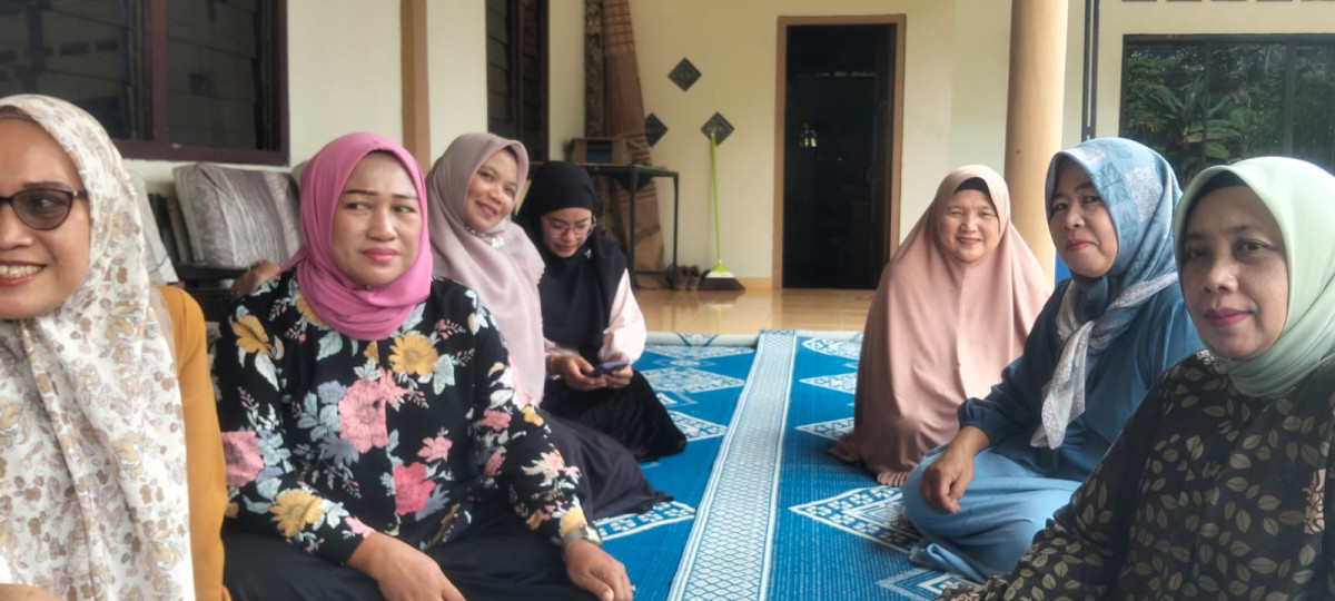 Pembinaan dasawisma Anggrek RT 016 RW 005