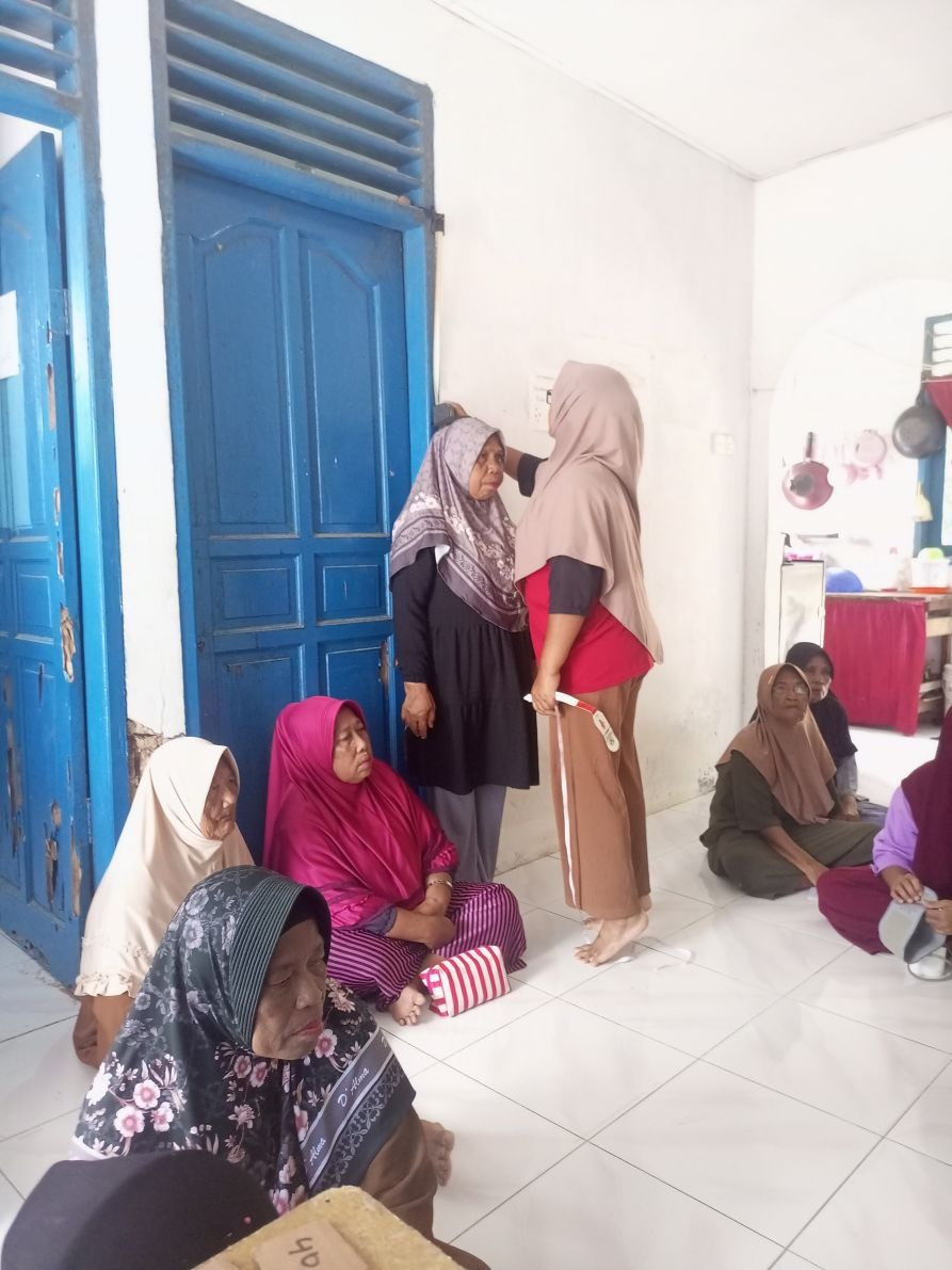 Pembinaan BKL dan Posyandu lansia