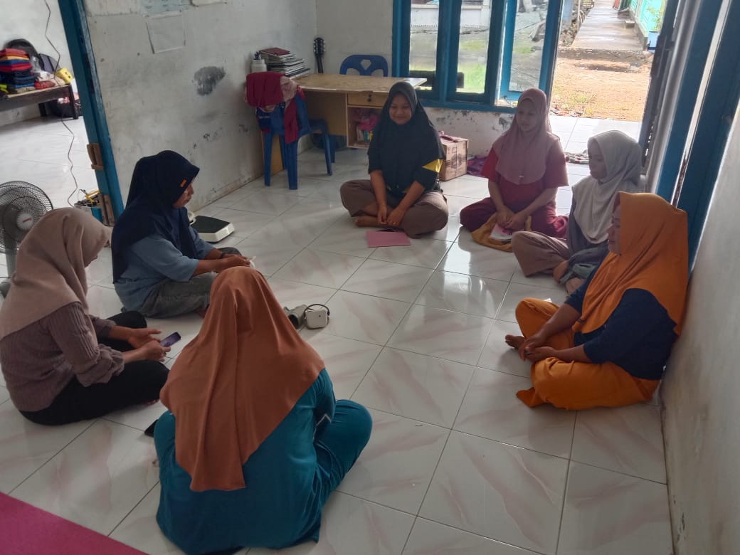 Kegiatan Bina Keluarga Balita (BKB)