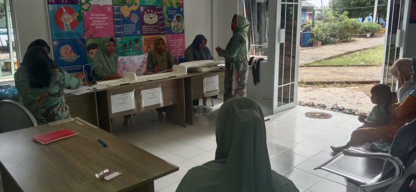 Kegiatan Bina Keluarga Balita (BKB)