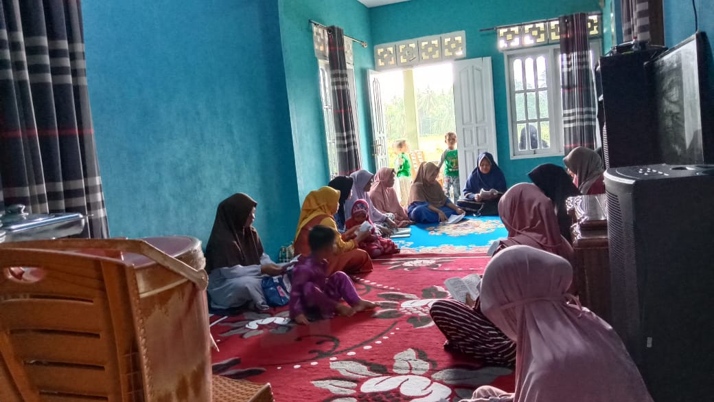 #Kegiatan Wirid Yasin Mingguan dikediaman Aminah RT.003/RW.002 Desa Tanjung Kec. Bunguran Timur Laut Kab.Natuna