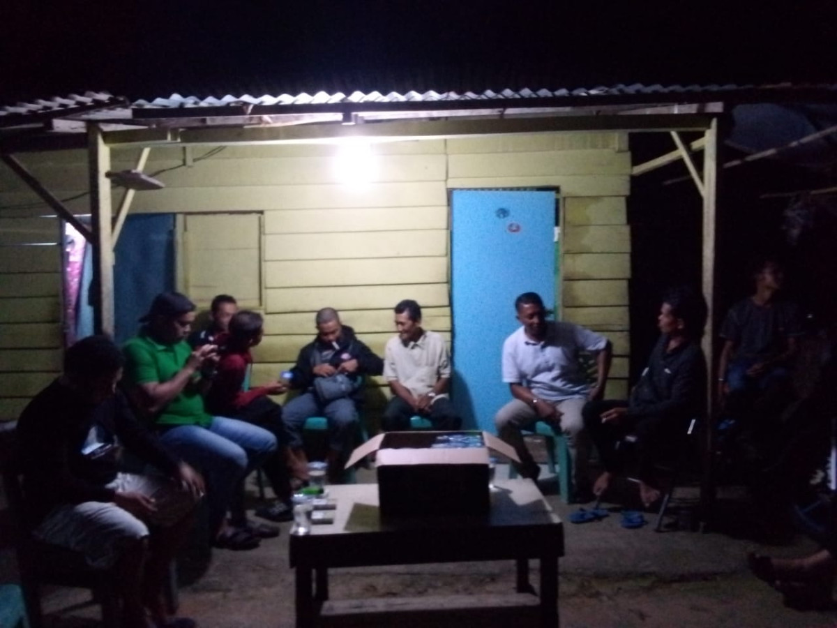 Rapat kordinasi bersama  warga kupang.yg tinggal di wilayah Desa Tarempa Barat Daya.