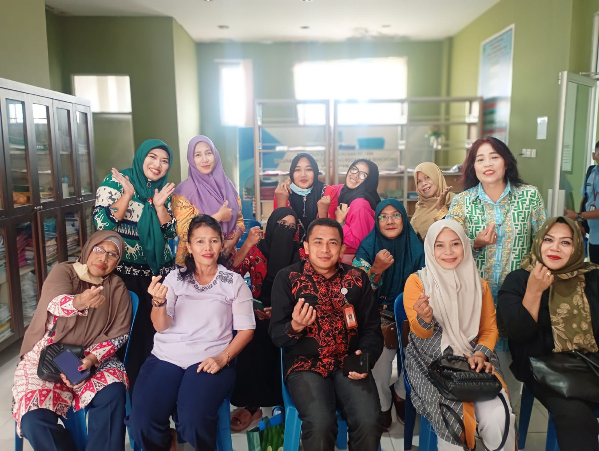 Rapat koordinasi kader Posyandu bersama kelurahan  dan Puskesmas Tanjung buntung