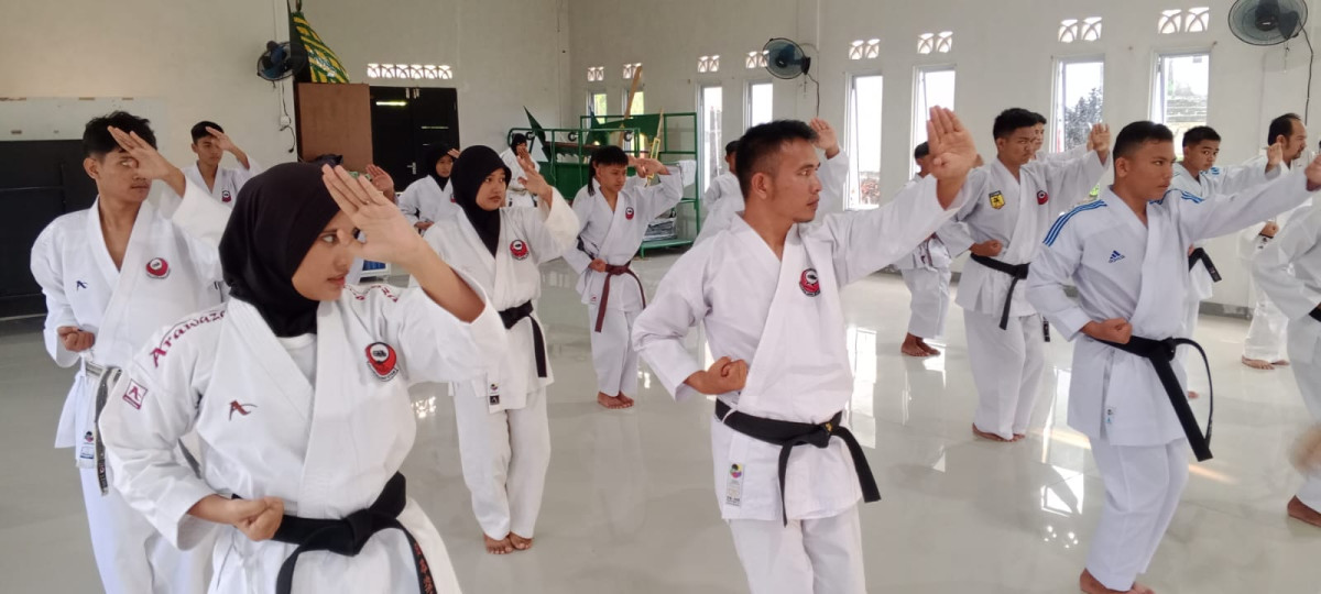 Latihan jurus