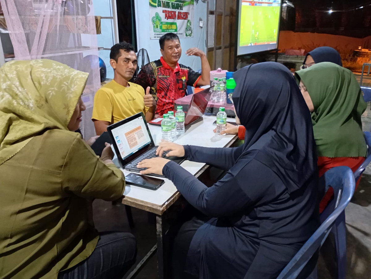 Rapat Koordinasi Pengurus Kampung KB ABYAKTA Kelurahan pinang kencana Untuk Menyusun Proposal Kampung Wisata Karang Rejo Kelurahan pinang kencana