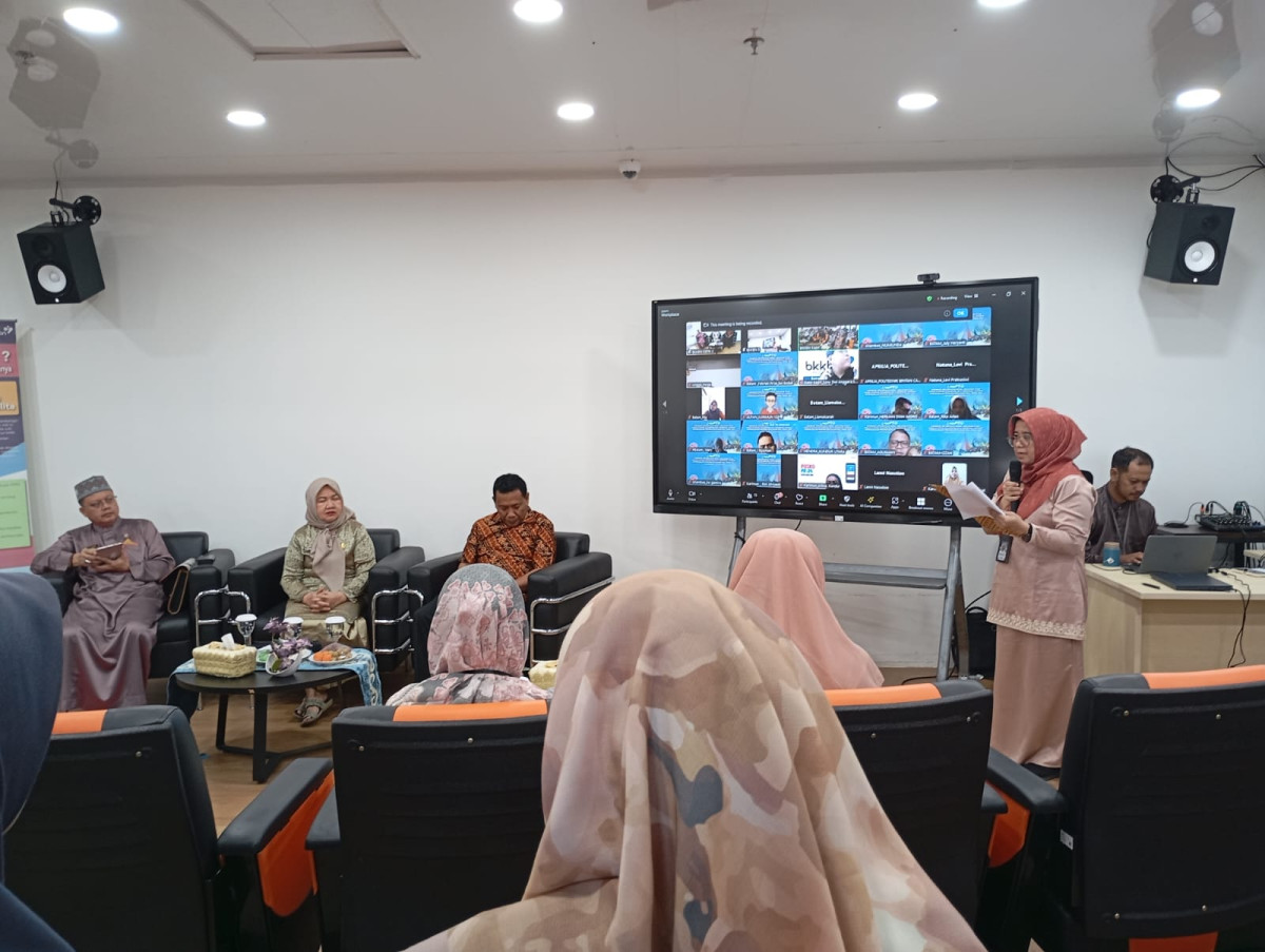 Pengurus Kampung KB ABYAKTA Menghadiri DISEMINASI IMPLEMENTASI MODEL KEBIJAKAN STUDI KASUS STUNTING DI KAMPUNG KB & DISEMINASI LAPORAN KEPENDUDUKAN PROVINSI KEPULAUAN RIAU TAHUN 2024 Bertempat Di Gedung A Satu Gurindam UNIVERSITAS UMRAH Kota Tanjungpinang