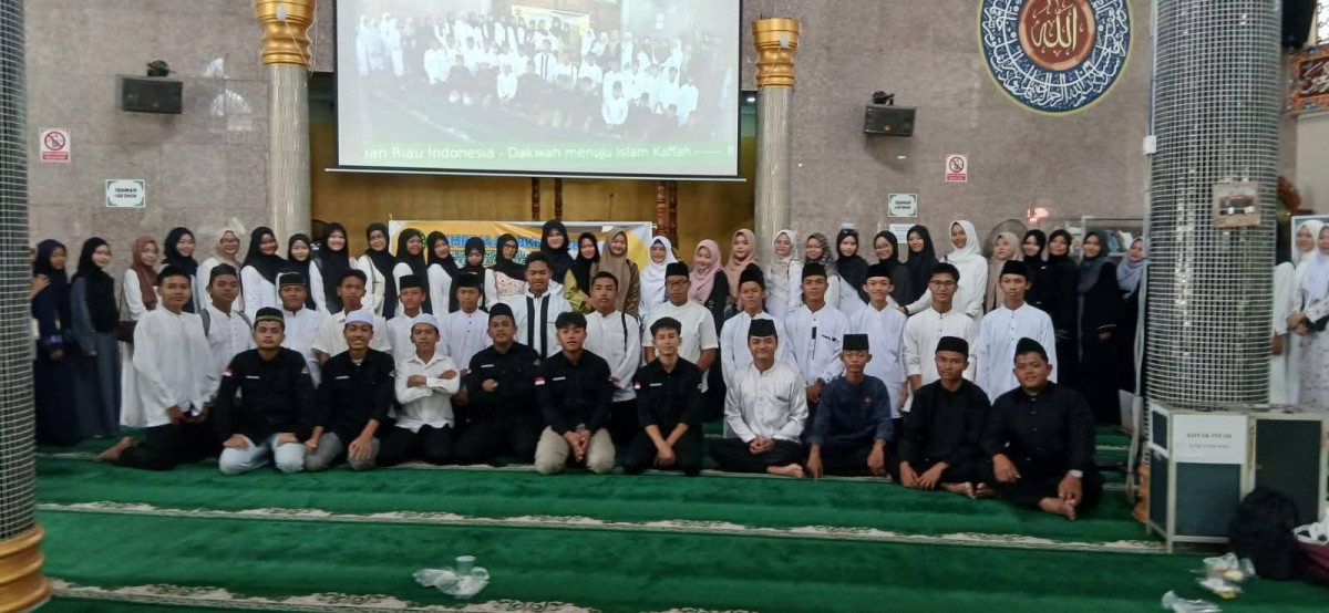 Kegiatan Pembinaan Remaja Mesjid Nurul Haq Kampung KB Sukses