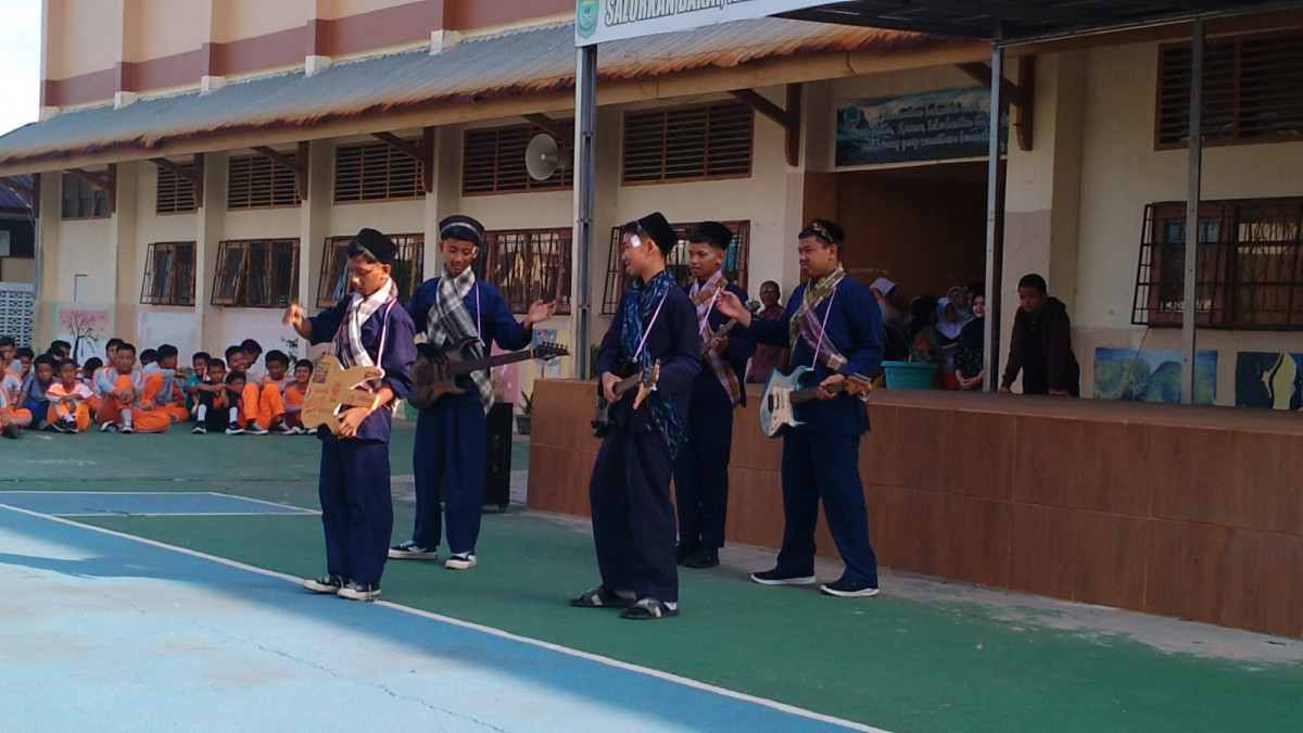 Pentas seni SMP Negeri 10