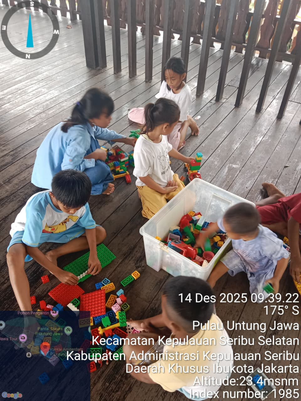 MONITORING ANAK-ANAK BERMAIN LEGO