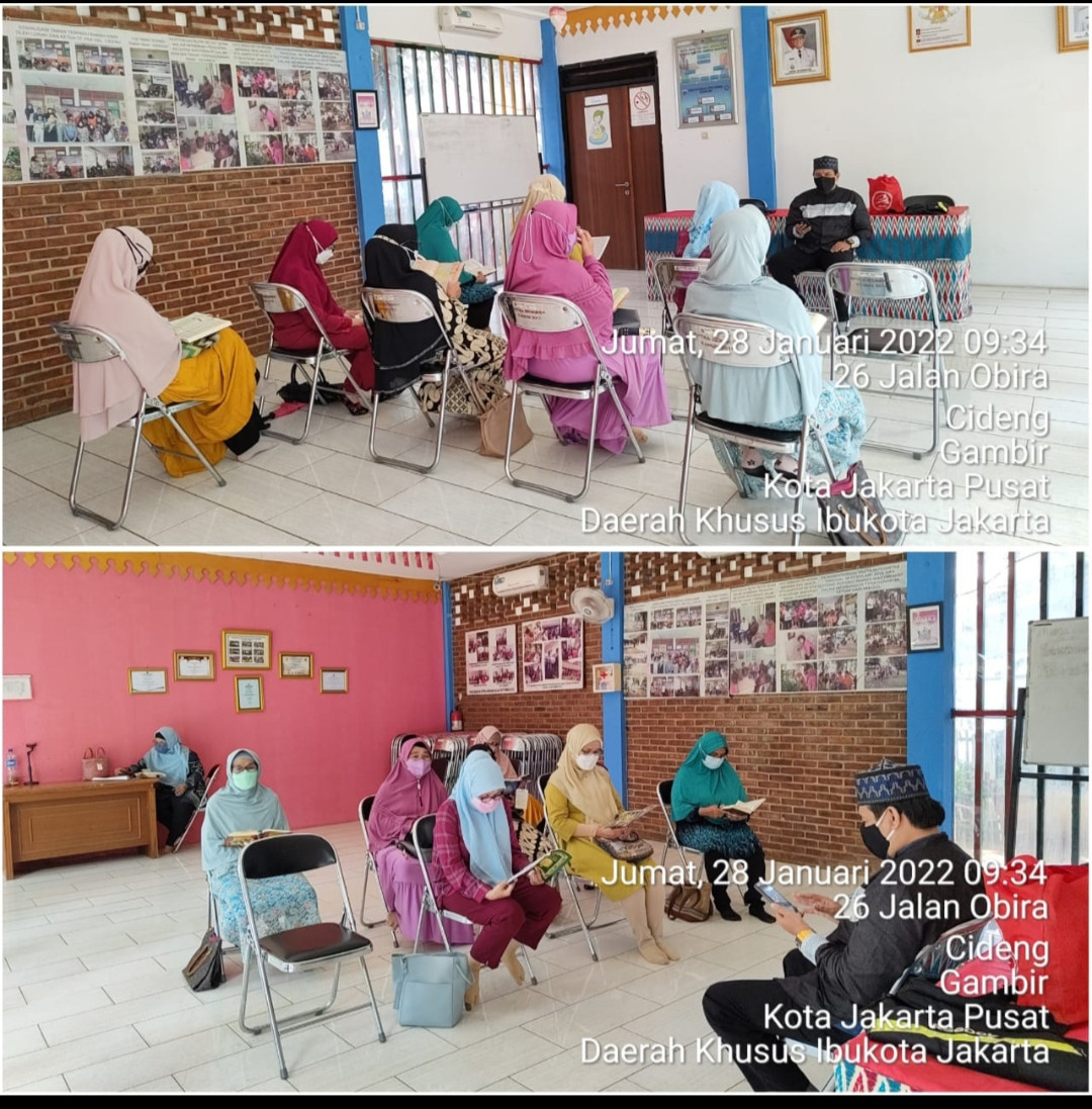 Pengajian Ibu-ibu Kel. Cideng dengan Guru Pengajar Ustadz Muhajirin di Ruang Serbaguna RPTRA Kenanga Cideng