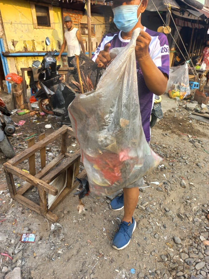 Kerja Bakti di lokasi RW.012