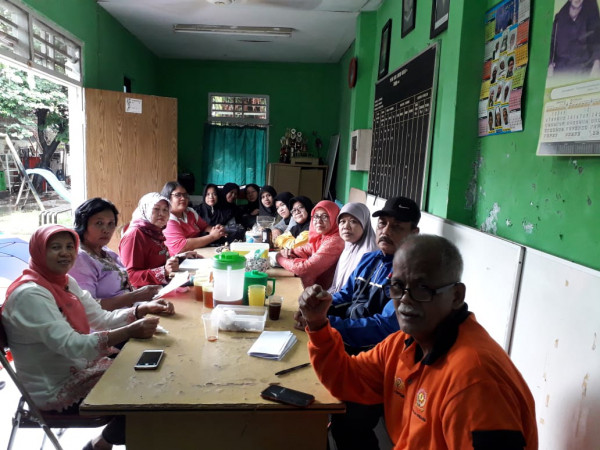 Rapat Jumling persiapan kerja bakti di Rw  010.