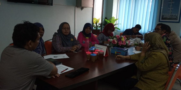 mengikuti Rapat Koordinasi Persiapan Lomba cerdas cermat