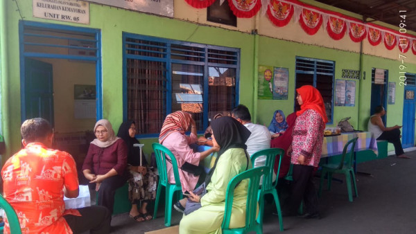 Monitoring kegaitan Posyandu Lansia Matahari