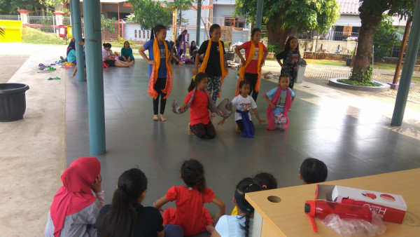 latihan Menari Tradisional Swadaya masyarakat