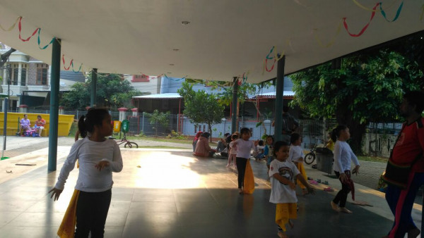 latihan Menari Tradisional Swadaya masyarakat