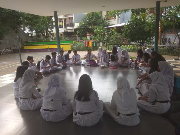 rapat OSIS SMAN 77