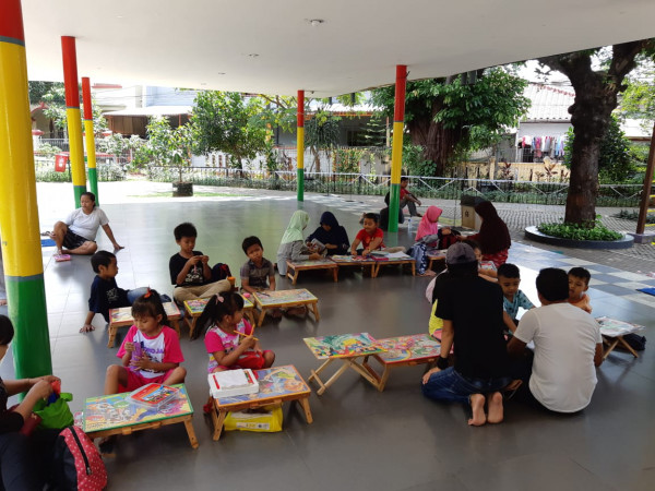 Latihan mewarnai dari sudin parbud