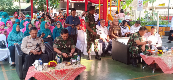 TNI Manunggal KB Kesehatan