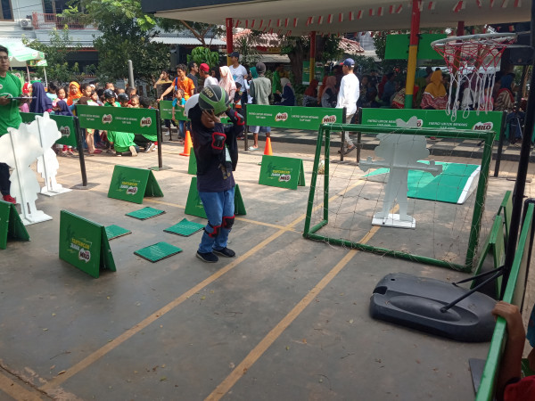 Arena bermain bola basket