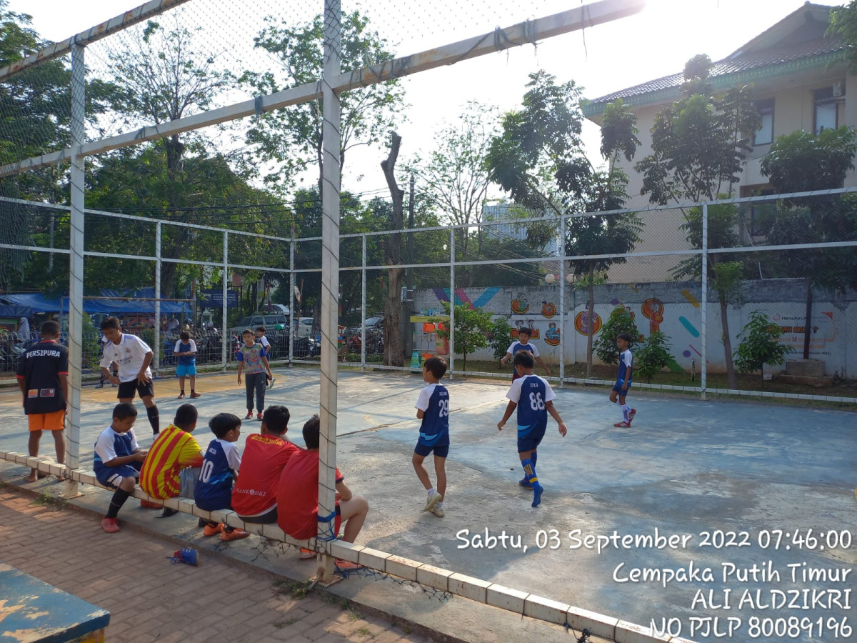 Berlatih Futsal