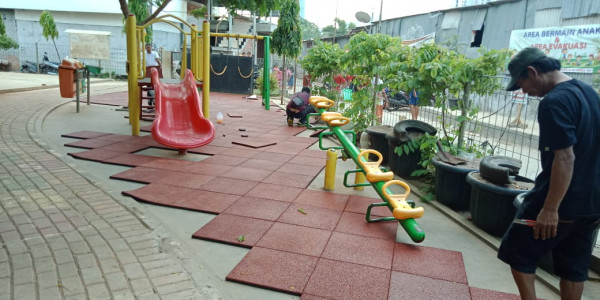 Pemasangan RUBBER FLOOR