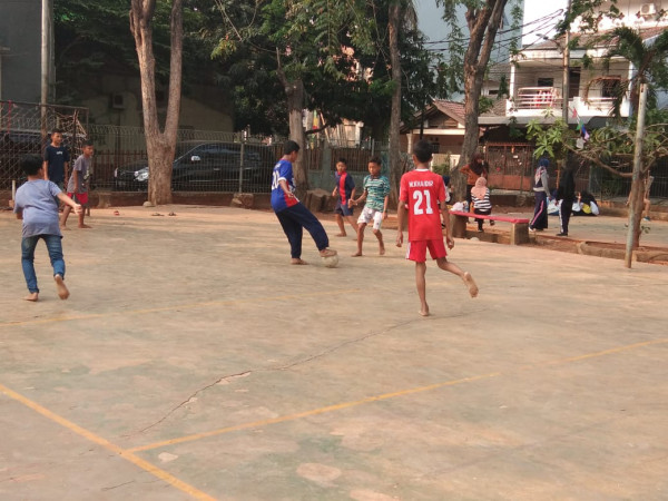 LATIHAN FUTSAL ANAK