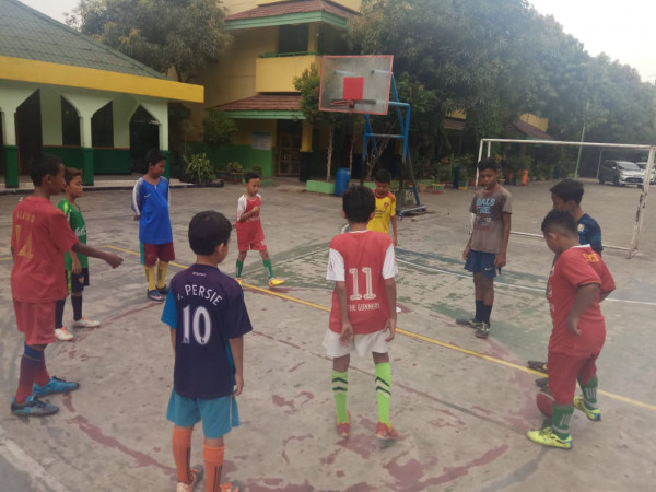 Kegiatan Futsal Anak Dispora