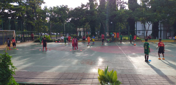 Latihan Futsal RW 017