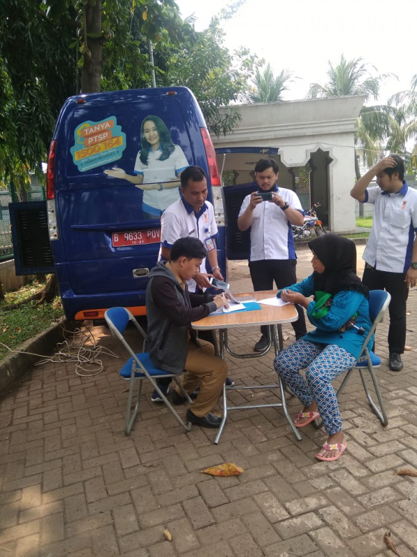 Layanan 1 pintu Antar Jemput Izin Bermobil (AJIB)